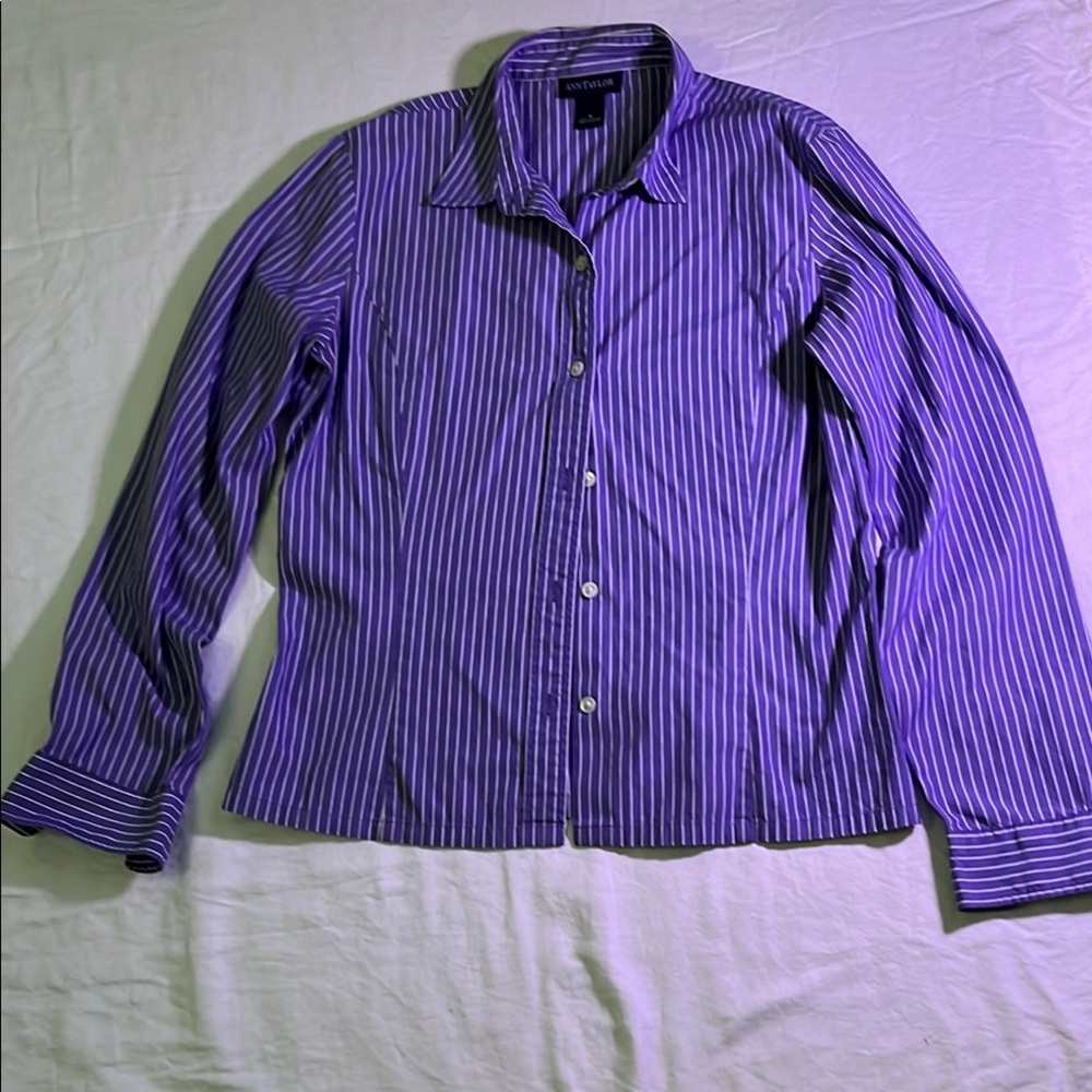 Ann Taylor Purple Striped Button-Down Shirt women size 8